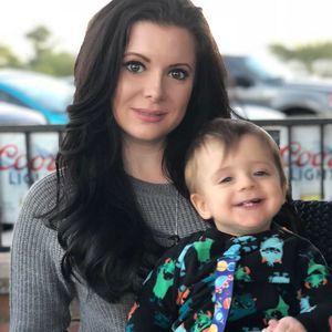 Meet your Posher, Crystal